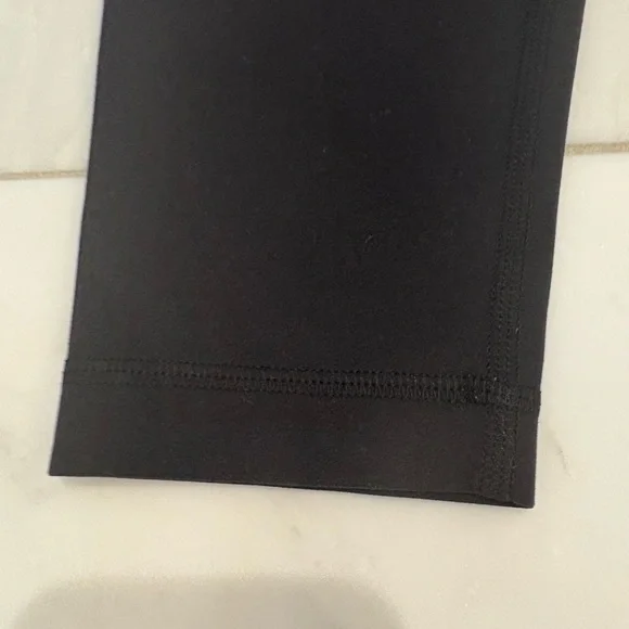 Lululemon Wunder Train High Rise Black Leggings Size 8 - Picture 3 of 10